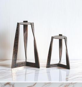 Candelabro Triangular de Metal, Decoración para el Hogar, Duradero - Product Image 4