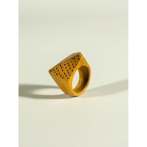 Bague en résine et bois de style moderne artisanale pour tapis et coussinets - Product Image 1