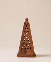 Porte-encens artisanal en bois de manguier, design pyramidal à découpe diamantée, encensoir, cadeau d'aromathérapie