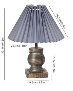 Lámpara de Mesa de Madera Rústica con Pantalla de Yute Plegada y Base de Bronce, Diseño Rústico - Lámpara de Noche para Mesa de Estilo Farmhouse - Product Image 3