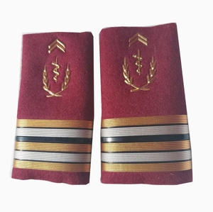 Epaulettes Uniformes Tradicionales para Pilotos Profesionales, Insignias de Hombro con Franjas Doradas, Hechas en Pakistán - Product Image 4