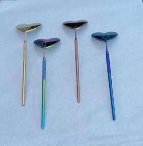 Spatule en plastique en forme de cœur pour cils, couleur bleue, accessoire de maquillage beauté, idéale pour le mélange et le jeu des cils, mérite le meilleur. - Product Image 3