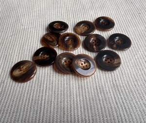 Botones de Cuerno de Búfalo Hechos a Mano, Material Orgánico, Tacto Real, Ecológicos, Premium, Color Natural, Forma Personalizada - Product Image 5