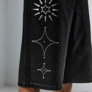 Shorts en jean personnalisés avec impression graphique brodée Up Felt, style streetwear, pour hommes, coupe ample, vente en gros - Product Image 6