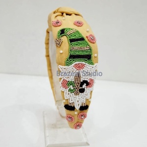 Bandeaux perlés brodés à la main de créateur pour femmes enfants accessoire de mode multicolore pour la Saint-Valentin Mardi Gras - Product Image 3