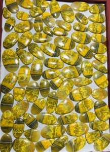 Piedras Preciosas de Jaspe Abeja Natural de Alta Calidad, Cabujones Sueltos de Formas Mixtas Trimurti de Rajastán para Joyería - Product Image 4