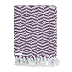 Mantas amarillas de lujo de algodón reciclado para decoración del hogar, mantas cálidas con patrón de diamantes de diseñador para mantas acogedoras de invierno - Product Image 6