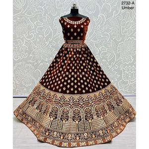 Collections de velours de vêtements de mariée indiens pour la mariée avec le travail de Zarkhan par Fabzone - Product Image 5