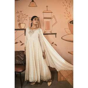 Vestido de Seda de Diseñador para Fiestas, Talla XL, Salwar Kameez con Dupatta y Pantalón para Vestir en Eventos Festivos - Product Image 3