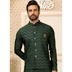 Ensemble Kurta Pantalon Koti en Soie Romaine pour Homme avec Broderie de Paillettes |   Vêtements ethniques de mariage |   Fournisseur en gros - Product Image 2