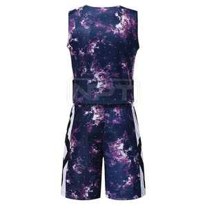 Vêtements de sport personnalisés avec impression résistante à la décoloration et uniforme de basketball léger et confortable pour les tournois - Product Image 3