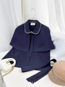 Blusa Elegante para Mujer con Cuello Peter Pan y Cinturón de Tela a Juego, Estilo Casual para Oficina, Otoño-Invierno, DARCY, ODM OEM - Product Image 5