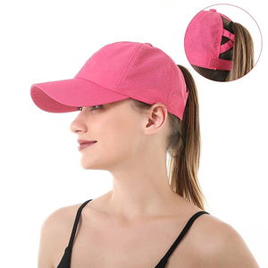 Gorra de béisbol rosa de malla ajustable con cola de caballo, sombrero deportivo para mujer, para exteriores, primavera-verano, tela de malla transpirable, diseño de 6 paneles - Product Image 4