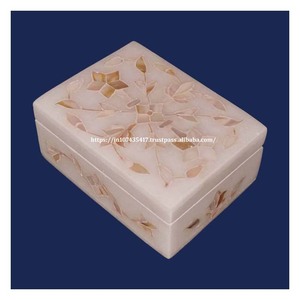 Hot Sale Handmade Stone Crafts Marble Storage <b>Box</b> White Gold Sea Shell Inlay Design <b>Small</b> <b>Packaging</b> Mop Pearl Chocolate Marble - Product Image 2