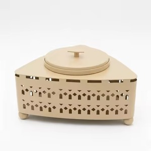 Nouvel arrivage : Bol à dattes en métal avec couvercle hermétique, finition mate, pour fruits secs et khajoor, idéal pour la maison et l'hôtellerie, vente en gros pour usage hôtelier - Product Image 1