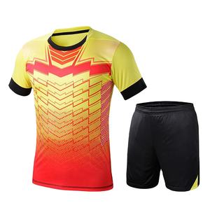 Nouveau dernier 2023 vente entière vêtements de football uniforme unisexe uniformes de football avec Logo personnalisé avec tissu 100% polyester - Product Image 2