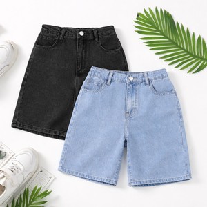 Shorts cargo en jean délavé pour enfants, style streetwear décontracté pour garçons, multi-poches, respirant, idéal pour l'été - Product Image 4