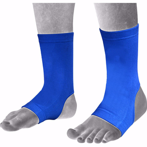 Protège-cheville élastique personnalisé rouge et noir pour Muay Thai, Kickboxing, MMA – Manchon de compression sportif pour la protection du pied - Product Image 4