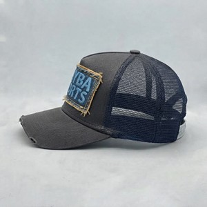 Casquette Trucker en Maille Noire Meyba Sports, 6 Panneaux, Réglable, Logo Brodé sur le Panneau Avant, Style Décontracté pour Adultes - Product Image 2