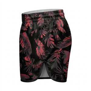 Shorts Deportivos para Mujer, Estampado de Hojas Tropicales en Negro y Rojo, Secado Rápido, Transpirables, Corte Regular, Talla Adulto, Teñido en Prenda, Poliéster/Nailon GRACE - Product Image 3