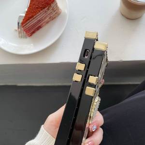 <span class=keywords><strong>Funda</strong></span> de Acrílico a la Moda, Resistente a Impactos, con Diseño en Relieve <span class=keywords><strong>para</strong></span> Teléfonos Móviles 7 Plus, 8 Plus, 11 Pro Max - Product Image 5
