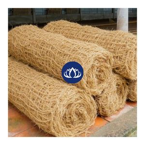 Voile d'ombrage en fibre de coco la plus vendue pour le refroidissement extérieur et l'écranage visuel – Fibre de qualité supérieure - Product Image 1