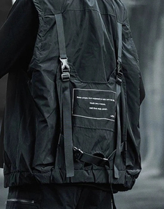 Chaqueta techwear para hombre con bolsillos utilitarios y estilo moderno, chaqueta techwear para hombre con construcción duradera y diseño sencillo. - Product Image 6