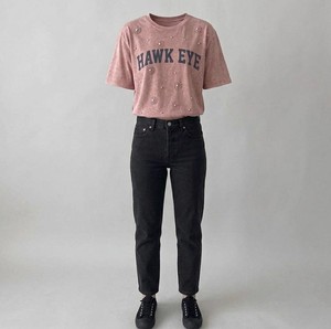 เสื้อยืดแขนยาวคอกลมทรงเข้ารูปสำหรับผู้หญิงขายส่ง ตกแต่งด้วยโลโก้ปัก ผ้าเจอร์ซีย์ระบายอากาศได้ดี - Product Image 6