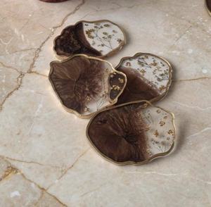 Posavasos de Flores Ecológicos Hechos a Mano con Lámina Dorada, Color Personalizable, Arte en Resina Redonda, Decoración para el Hogar, Regalo para Ella, Estilo Bohemio - Product Image 6