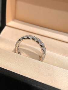 แหวนเพชรโมอิสซาไนต์ทรงกลมแบบเต็มวง ดีไซน์สร้างสรรค์ ตัวเรือนเงินแท้ 925 สไตล์โมเดิร์น ของขวัญสำหรับวันเกิดและงานปาร์ตี้ - Product Image 3