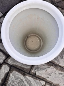 Porte-parapluie rose luxueux à motif floral imprimé, parfait pour la décoration intérieure, les halls d'hôtel, les bureaux de réception et les cadeaux. - Product Image 4