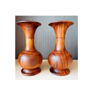 Vase en bambou artisanal, design Art Déco éco-responsable, taille personnalisable, léger, 100% naturel, pour mariages, vente en gros - Product Image 6