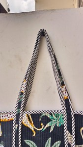 Sac fourre-tout en coton de qualité supérieure avec imprimé animaux de la jungle, fermeture éclair, sac à bandoulière durable pour le shopping - Product Image 2