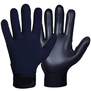 Fabrication de gants de gardien de but de football avec logo et design personnalisés, gants imperméables pour la natation et la plongée, gants en néoprène - Product Image 3