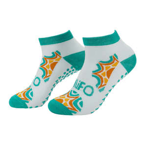 Chaussettes antidérapantes personnalisées pour hommes et femmes, chaussettes de trampoline antidérapantes rouges pour Bounce Park - Product Image 3