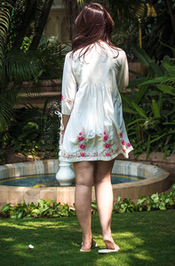 Glamurosa momia & Me-traje de algodón blanco decorado con bonito bordado Floral y adorno de encaje - Product Image 4