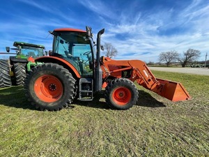 Tractor Agrícola Kubota 4x4 Diésel, Maquinaria Agrícola, Tractor Utilitario Compacto para Agricultura, Jardinería, Cultivo y Labranza - Product Image 2