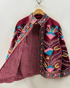 Chaqueta Floral Bordada a Mano en Color Morado con Cuello Alto y Manga Larga, Estilo Prairie Chic, Prenda Exterior de Algodón Tejido, Precio al por Mayor - Product Image 1