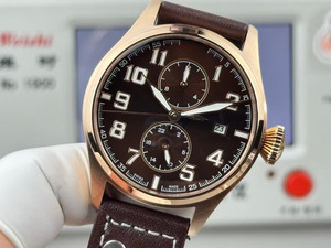 Reloj de Hombre Mecánico Automático de Edición Limitada con Esfera Marrón Lujosa, Correa de Cuero Vacuno, Ideal para Negocios, Banquetes, Citas y Desplazamientos Diarios - Product Image 3