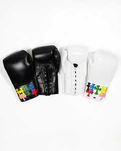 Ensemble d'entraînement de boxe de luxe en cuir de vachette véritable, design croisé, OEM ODM, avec gants, protège-tête et protège-guêtres – Vente chaude - Product Image 3
