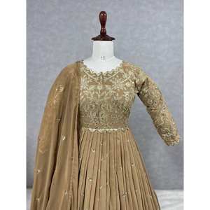 Hermoso conjunto de vestido XL Anarkali y Dupatta para mujer - Product Image 2