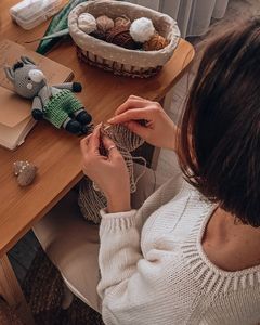 Adorable poupée en peluche amigurumi au crochet, jouet en fil doux, cadeau décoratif pour les acheteurs en gros - Product Image 6