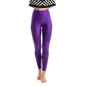 Leggings de pole dance para mujer, hechos con tela elástica, ajuste seguro y comodidad transpirable para entrenamiento, flexibilidad y estilo. - Product Image 1