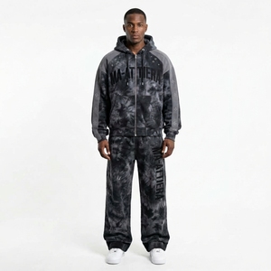 Ensemble survêtement streetwear homme noir et gris tie-dye avec sweat à capuche zippé et pantalon large, détail manches orné de strass, personnalisable OEM ODM - Product Image 1
