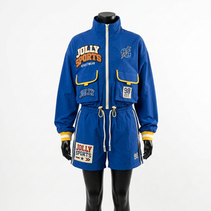 Conjunto de Chaqueta Cortavientos y Pantalones Cortos de Nailon Ligero de Alta Calidad, 125 GSM, para Mujer, Color Rojo, con Logotipo Personalizado - Product Image 5