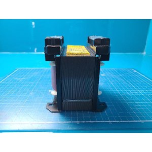WYES 926-74 Hochspannungs-Steckverbinder-Baugruppe Gebraucht Als Ersatz für Legacy-Halbleitergeräte-Teile - Product Image 1