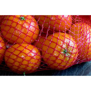 Sac en filet tubulaire tricoté en PEHD en rouleau 4kg - Emballage en filet souple pour l'agriculture (pommes de terre, oignons et oranges) - Product Image 1