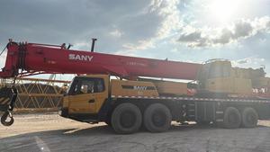 รถเครนเคลื่อนที่ SANY STC800T6 มือสอง ปี 2022 ขนาด 80 ตัน พร้อมอุปกรณ์ยกไฮดรอลิก สำหรับงานยกสะพานและงานเทศบาล - Product Image 2