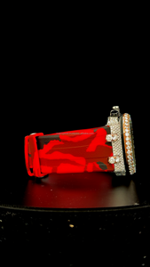 Montre en moissanite de qualité supérieure, bracelet en caoutchouc rouge, demi-sertie de diamants, certifiée par un testeur de diamants, livrée avec boîte. - Product Image 3