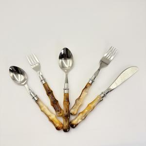 Nuevo Juego de Cubiertos de Acero Inoxidable con Mango de Resina, Diseño Innovador, Juego de Cubiertos para Restaurante - Product Image 4